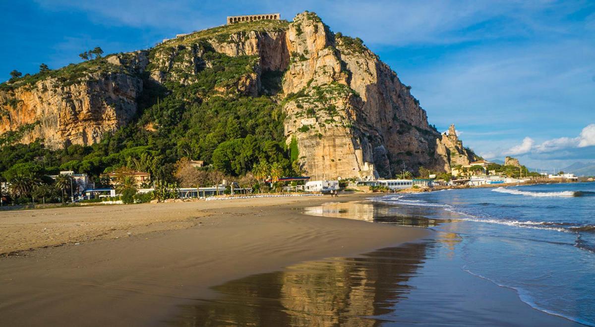 Casa Domitilla Vista Mare - Spiagge, Storia & Relax Wifi - Netflix Terracina Exterior foto